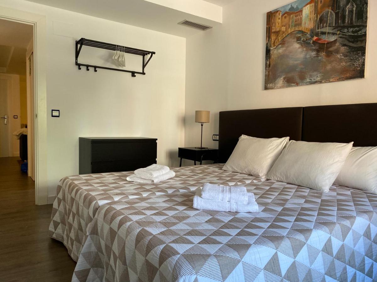 Lc Apartamentos Cesar Augusto ซาราโกซา ภายนอก รูปภาพ