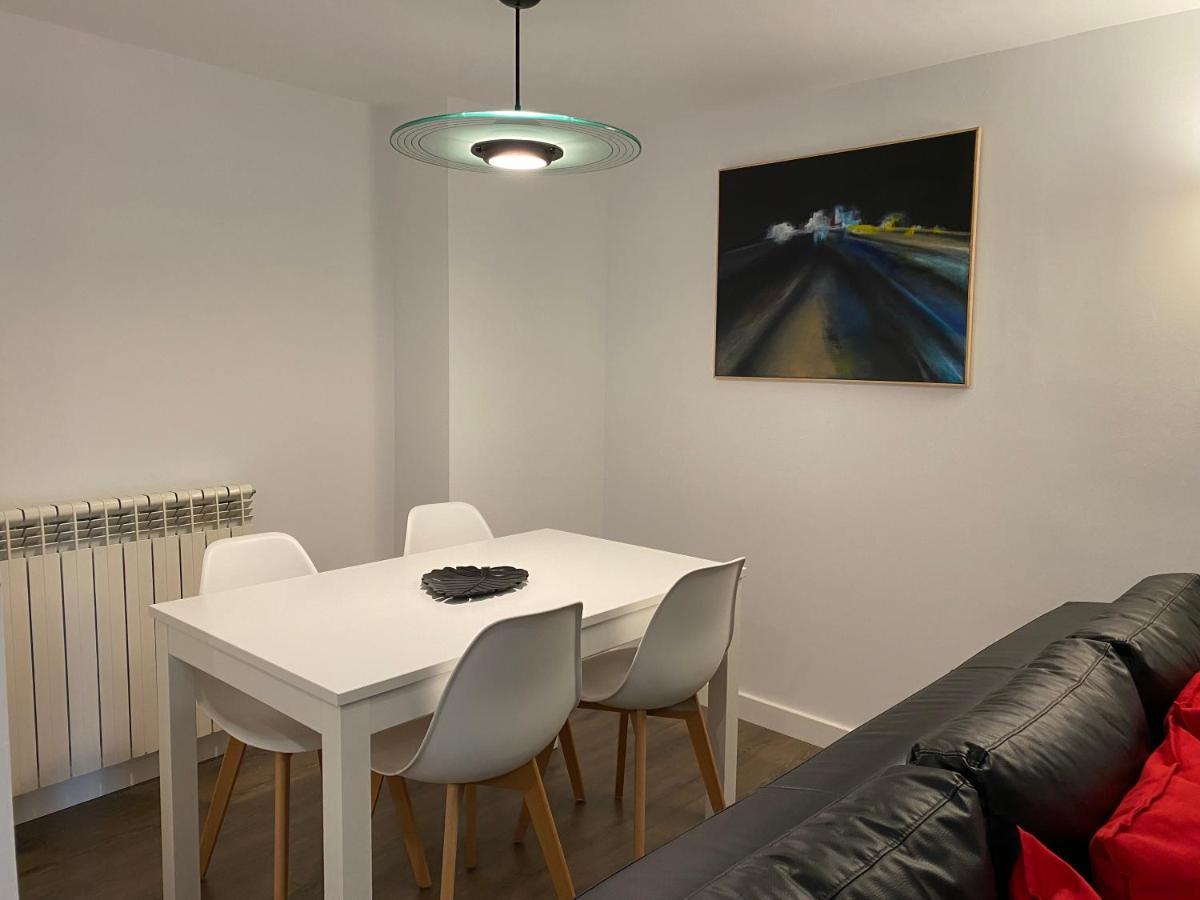 Lc Apartamentos Cesar Augusto ซาราโกซา ภายนอก รูปภาพ