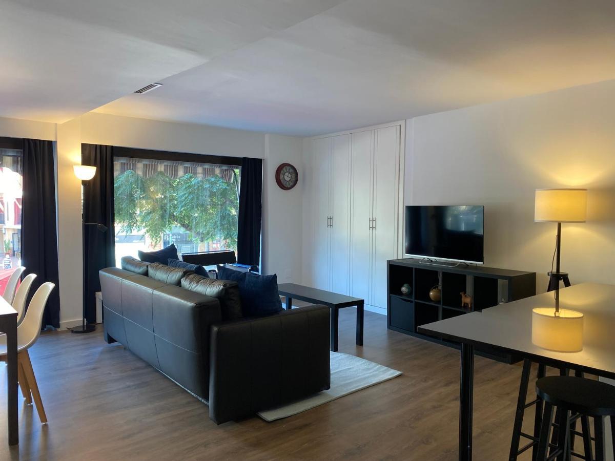 Lc Apartamentos Cesar Augusto ซาราโกซา ภายนอก รูปภาพ