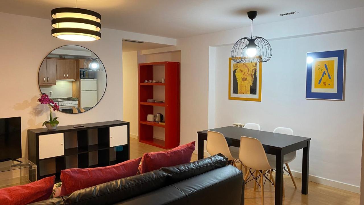 Lc Apartamentos Cesar Augusto ซาราโกซา ภายนอก รูปภาพ