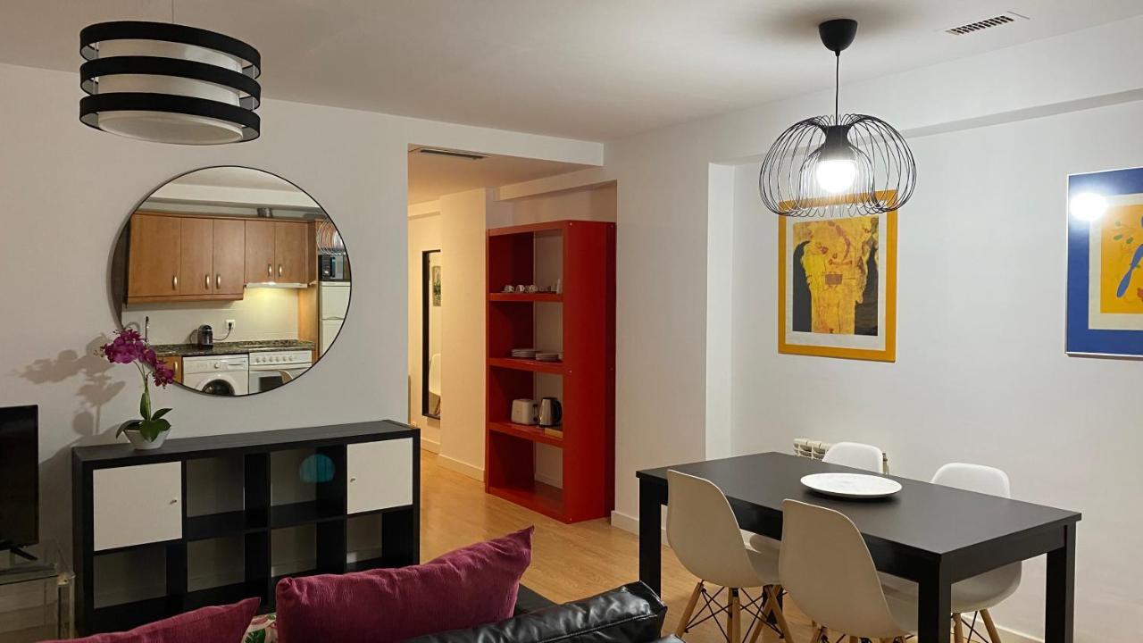 Lc Apartamentos Cesar Augusto ซาราโกซา ภายนอก รูปภาพ