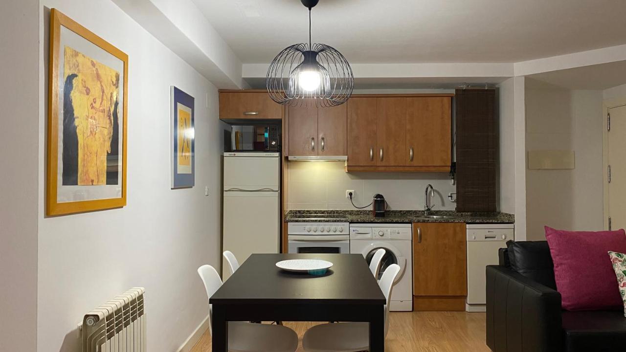 Lc Apartamentos Cesar Augusto ซาราโกซา ภายนอก รูปภาพ